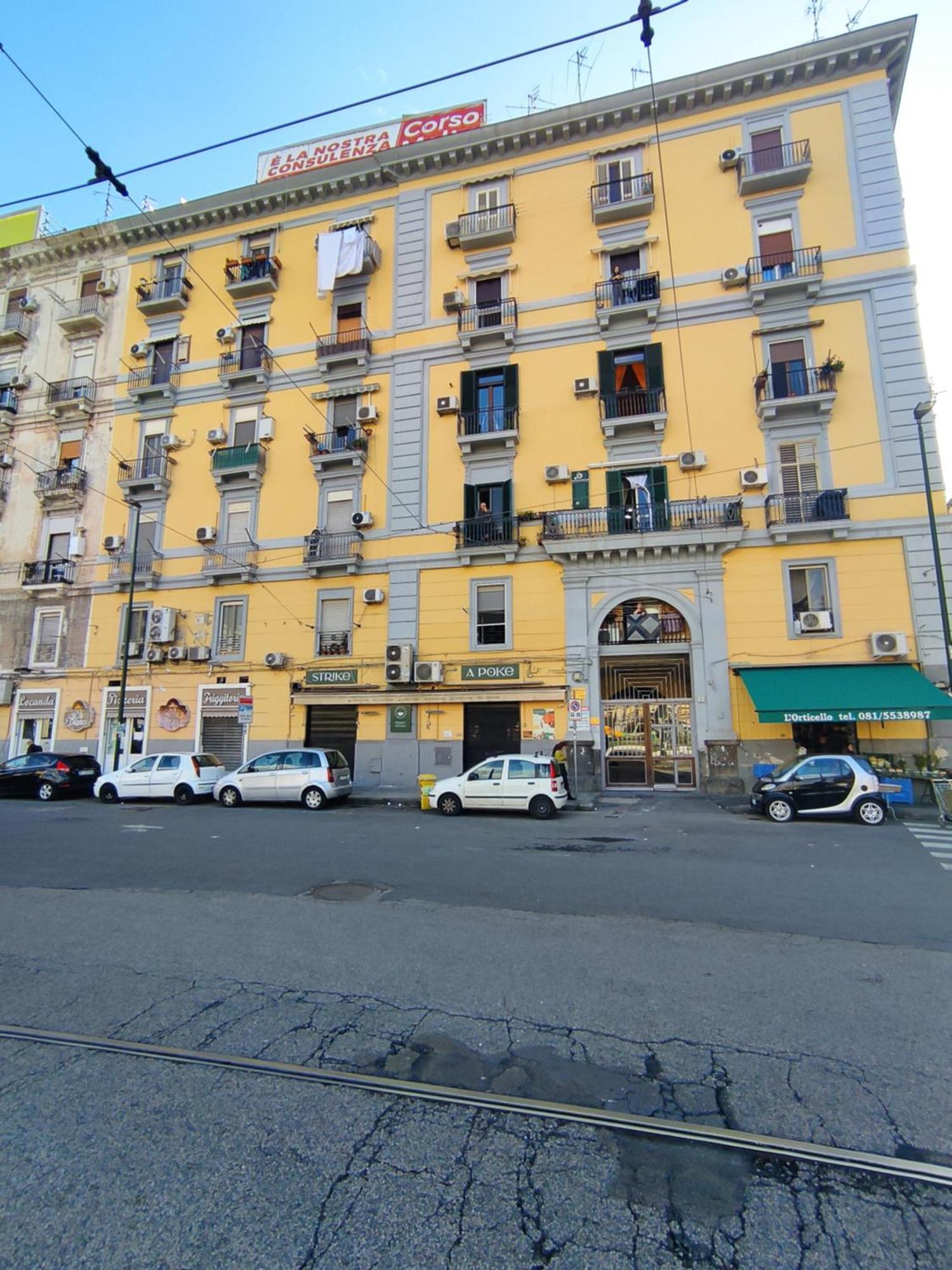 Na' Stanza In Piazza Nápoles